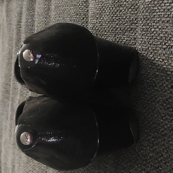 Anne Klein Black Closed Toe Wedge Women's Size 7.5 iFlex technology for 90* Bend - Picture 5 of 8